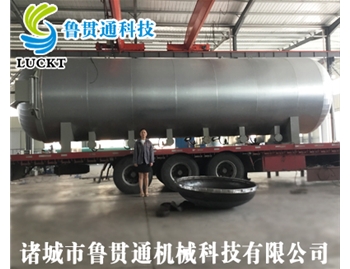 Large electric heated water vulcanization tank